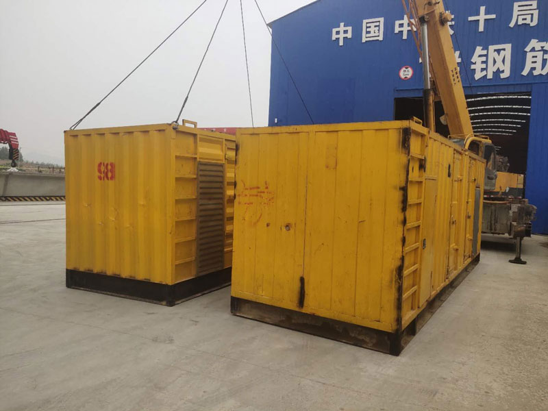 铁门关如何确定柴油发电机组的备用功率？